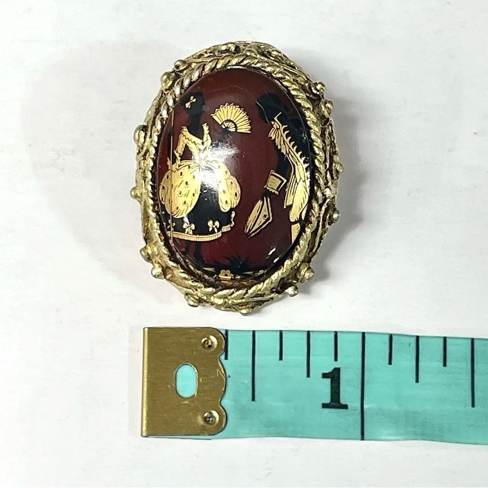 Vintage Victorian Revival Courting Couple Red Glass Cameo Brooch Gold Tone